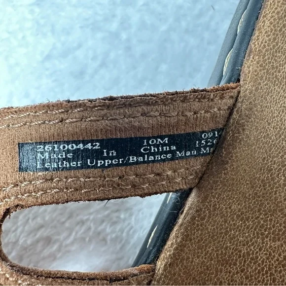 NWOB Clarks Leisa Faye Tan Brown Leather Size 10M - Picture 7 of 10